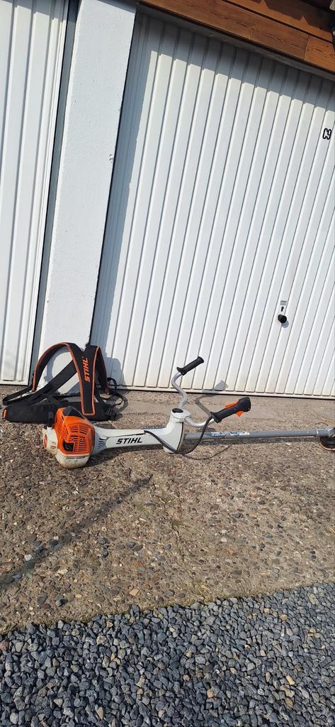 Débrousailleuse professionnelle STIHL FS 561C, Jardin & Terrasse, Débroussailleuses, Enlèvement