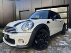MINI One 1.6i COOPER , zeer mooi , Klima ,Alu 17"Half Leder, Auto's, 90 kW, 122 pk, Zwart, Beige