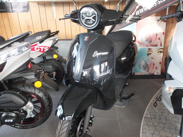 GTS ESPRESSO 1.799€ garantie 3 ans 25 kmh en stock, Vélos & Vélomoteurs, Scooters | Marques Autre, Neuf, Classe A (25 km/h), Essence