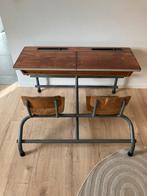 Vintage schoolbureau 2 kinderen met stoeltjes., Ophalen, Gebruikt, Bureau