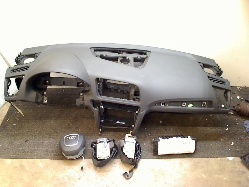 AIRBAG ENSEMBLE Audi Q5 (8RB) (01-2008/05-2017) (8R0857705J), Autos : Pièces & Accessoires, Dhr. R. de Gouw, Audi, Utilisé, De Bloemendaal 21 21
5221 EB  'S HERTOGENBOSCH, NL