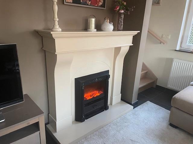 Schouwmantel met elektrische haard, Maison & Meubles, Cheminées, Utilisé, Cheminée électrique, Enlèvement