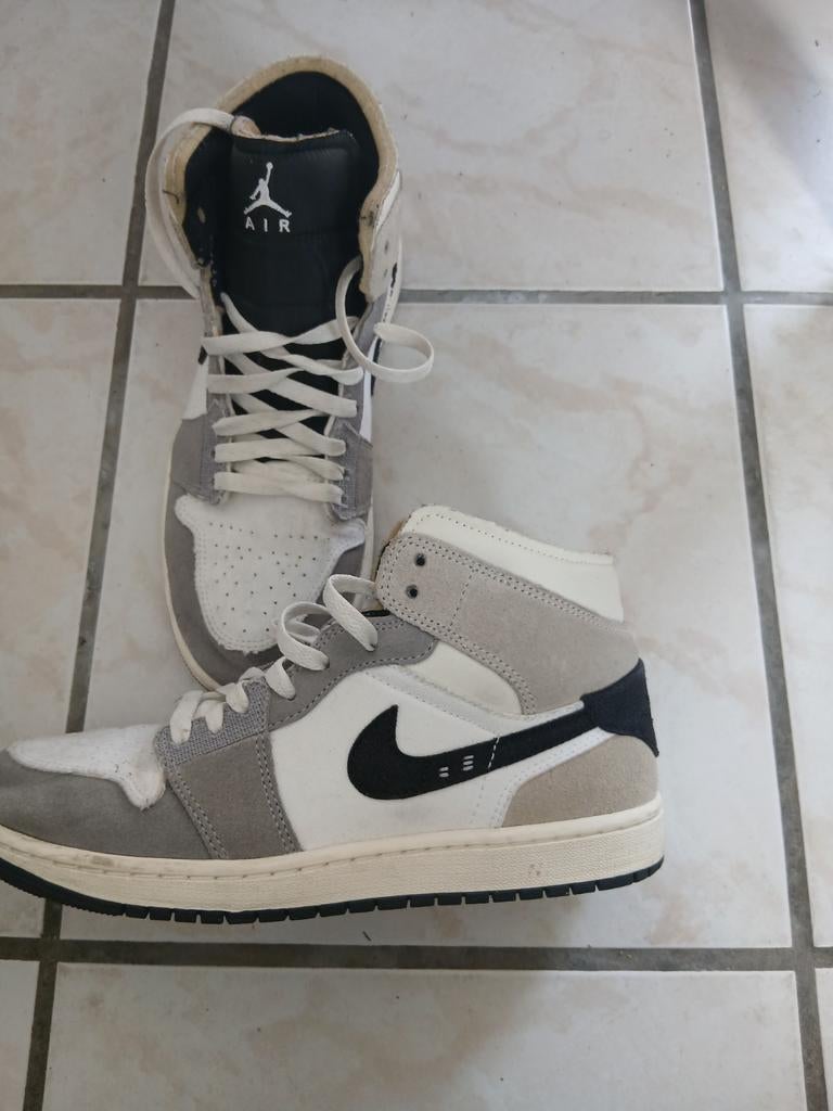 Nike air jordans maat 42, Enlèvement