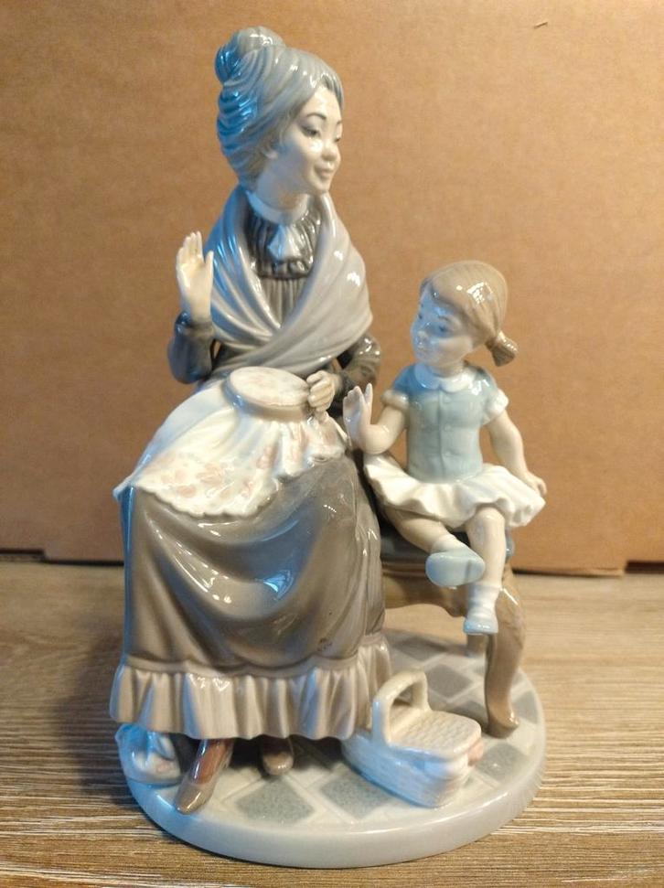 Lladro van Vincete Martínez, Antiek en Kunst, Antiek | Porselein, Ophalen