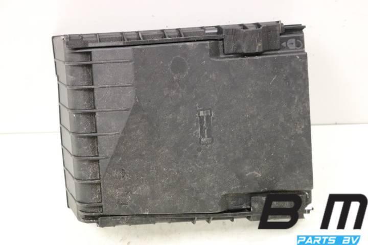 Deksel voor zekeringkast motorruimte VW Sharan 7N 1K0937132F, Gebruikt