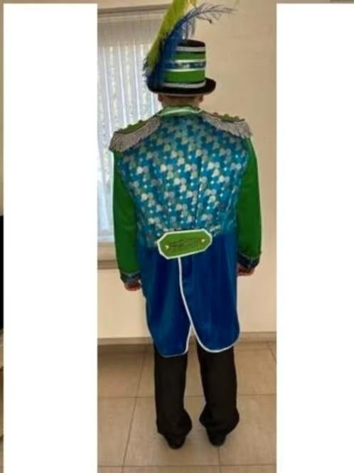 carnavalskledij 5 stuks, Ophalen, Zo goed als nieuw, Maat 56/58 (XL)