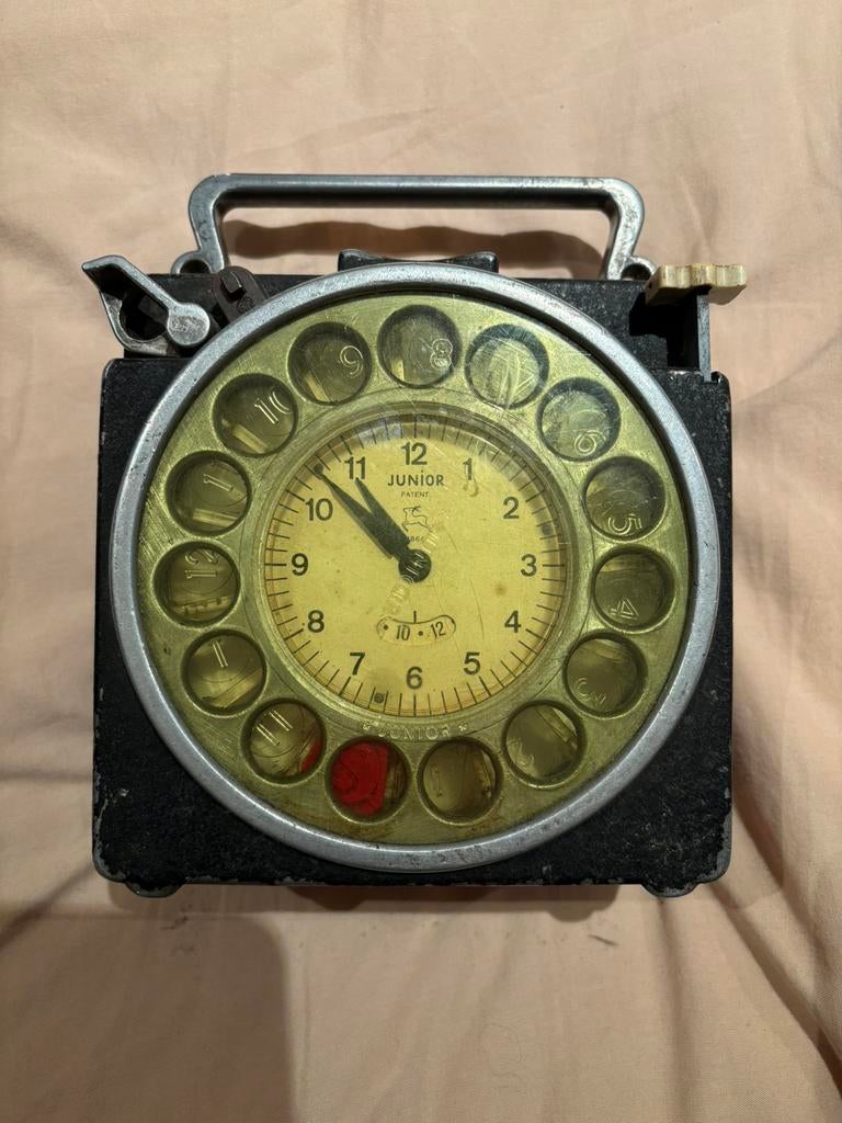 Antieke Duivenklok Junior – "Natural Antwerp", Antiek en Kunst, Antiek | Klokken, Ophalen