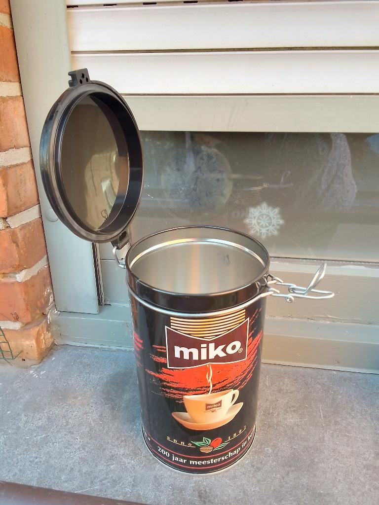 voorraadpotten, Ophalen