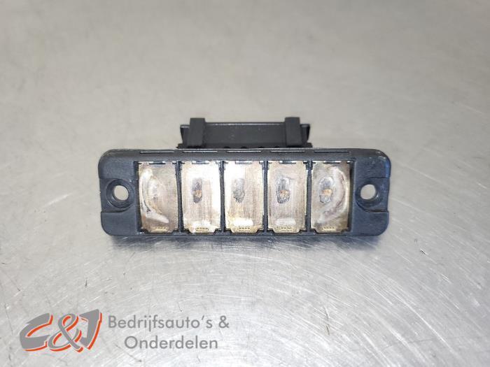 Interrupteur contact de porte d'un Mercedes V-Klasse, 3 mois de garantie, Utilisé, -, -