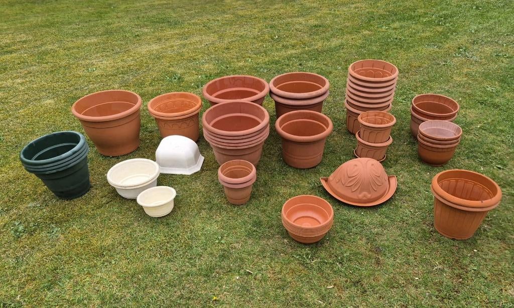 Plantenpotten plastic (ongeveer 38 stuks), Ophalen, Kunststof, Gebruikt, Rond