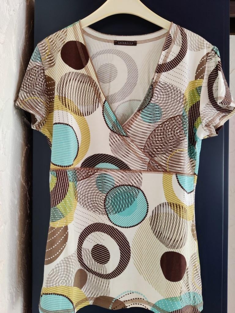 T'shirt, Kleding | Dames, T-shirts, Lola & Liza, Ophalen of Verzenden, Zo goed als nieuw, Korte mouw