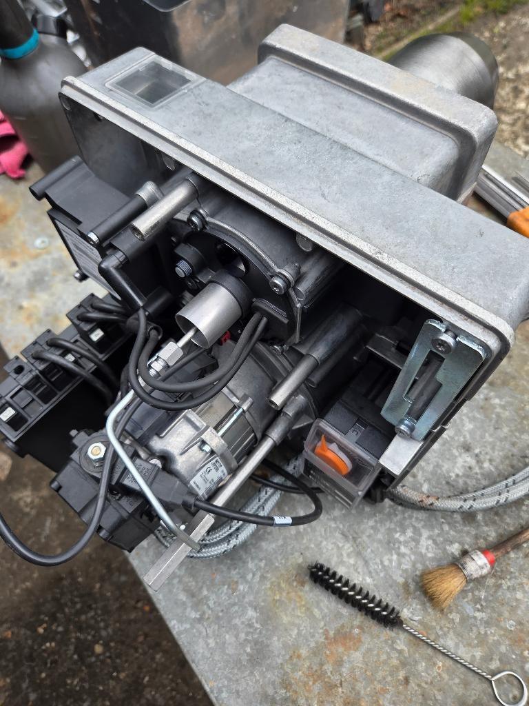 mazoutbrander weishaupt wl5, Bricolage & Construction, Chauffe-eau & Boilers, Enlèvement, Comme neuf