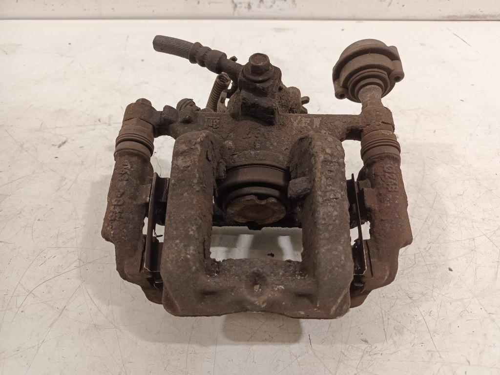 Remklauw links achter Chevrolet Cruze, Onderdelen@venauto.nl, Van der Ven Autorecycling B.V., Gebruikt, Ettenseweg 76, 4706 PB Roosendaal, The Netherlands