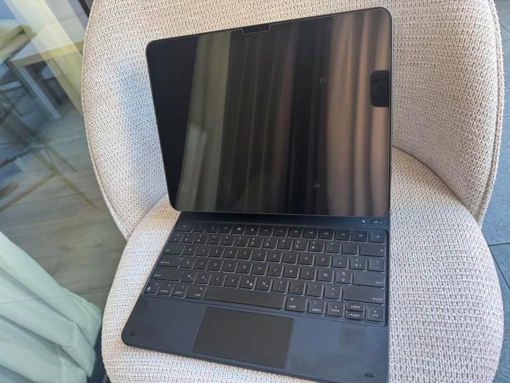 Apple Ipad pro 2024 23 inch 256GB Wifi, Informatique & Logiciels, Apple iPad Tablettes, Comme neuf, Apple iPad Pro, 13 pouces ou plus