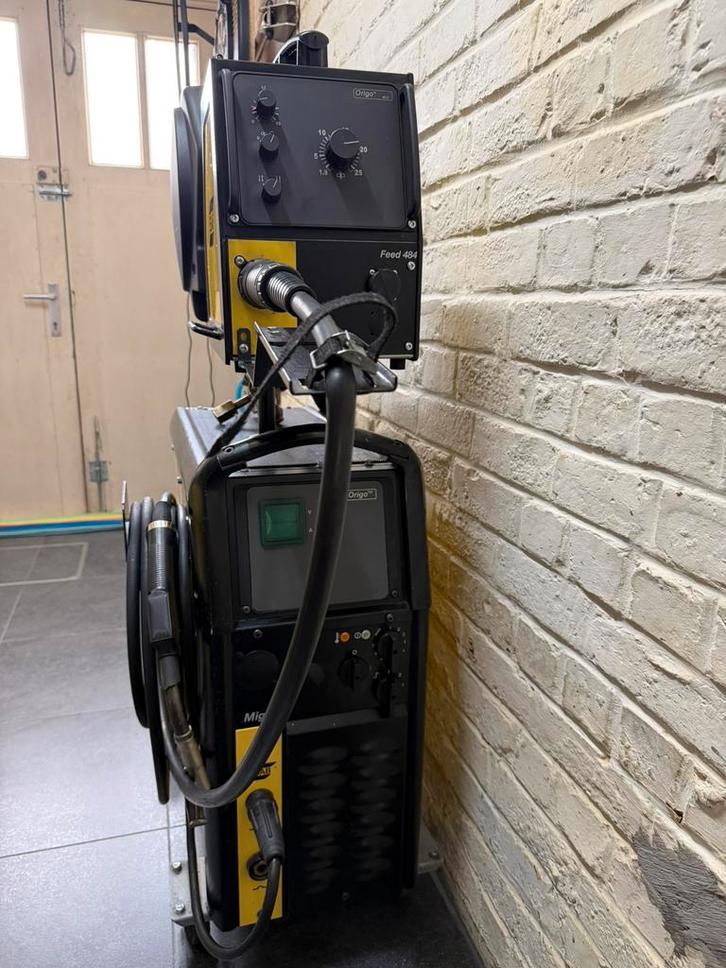 Esab Origo Mig 320 + Origo feed, Bricolage & Construction, Outillage | Soudeuses, Utilisé, Enlèvement
