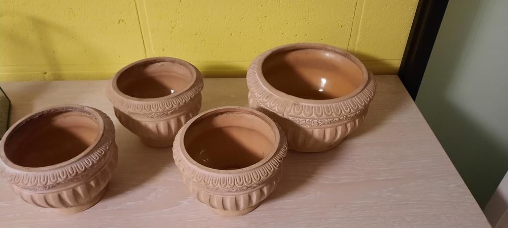 4 soortgelijke terracotta potten, Tuin en Terras, Ophalen, Terracotta