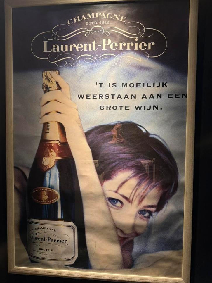 Grote Laurent-Perrier Champagne reclameposter in kader, Verzamelen, Posters, Nieuw, Reclame, Ophalen
