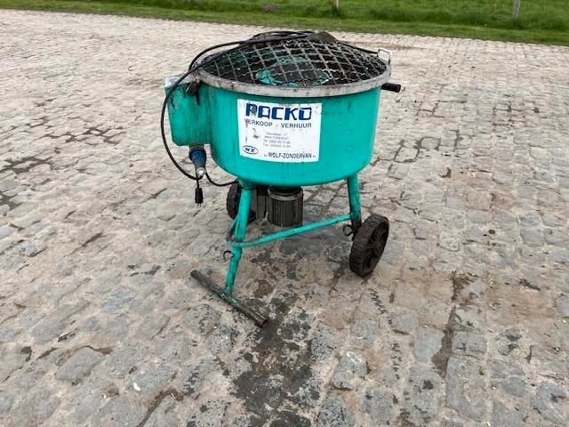 Dangmenger voegmenger merk Imer, Doe-het-zelf en Bouw, Betonmolens, Zo goed als nieuw, Ophalen