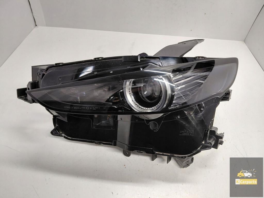 DFR7-51040, Mazda CX30 Full LED 14 broches, connecteurs parf, Shinchi, Fuchu-Cho 3-1
730-8670  Hiroshima, Mazda Motor Corporation