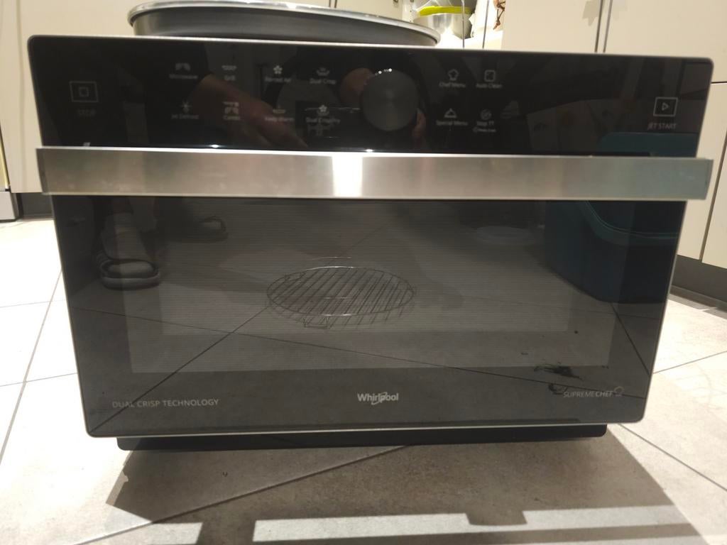 Whirlpool Dual Crisp SupremeCHEF, Elektronische apparatuur, Ophalen, Zo goed als nieuw