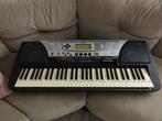 Yamaha PSR - 340 in prima staat 195 euro, Ophalen, Zo goed als nieuw, 61 toetsen, Yamaha