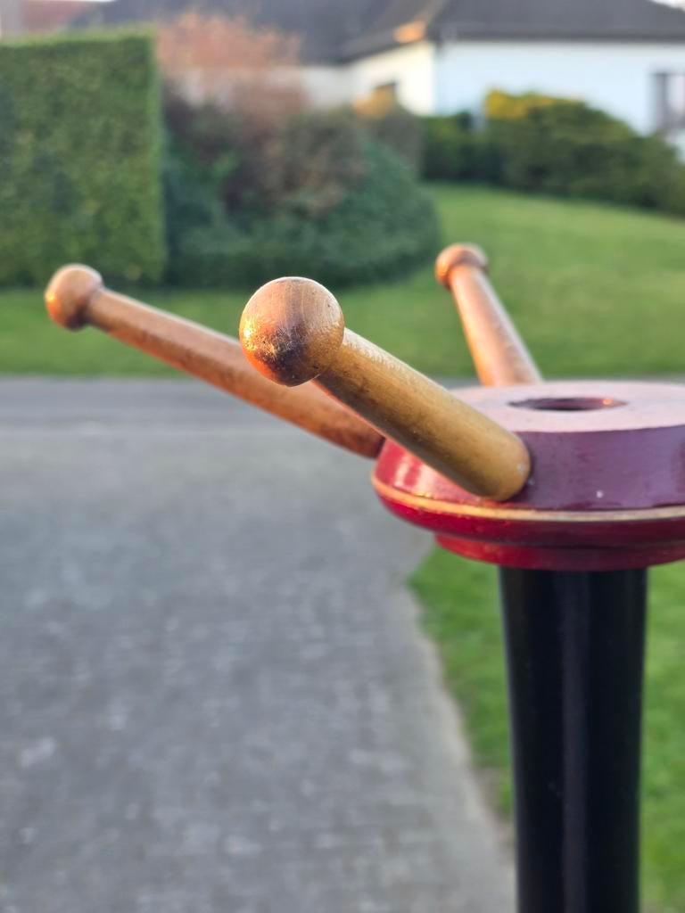 Porte-manteau moderniste mid-century