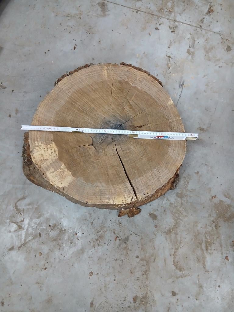 boom staam  om salon  tafel  mee te maken, Ophalen