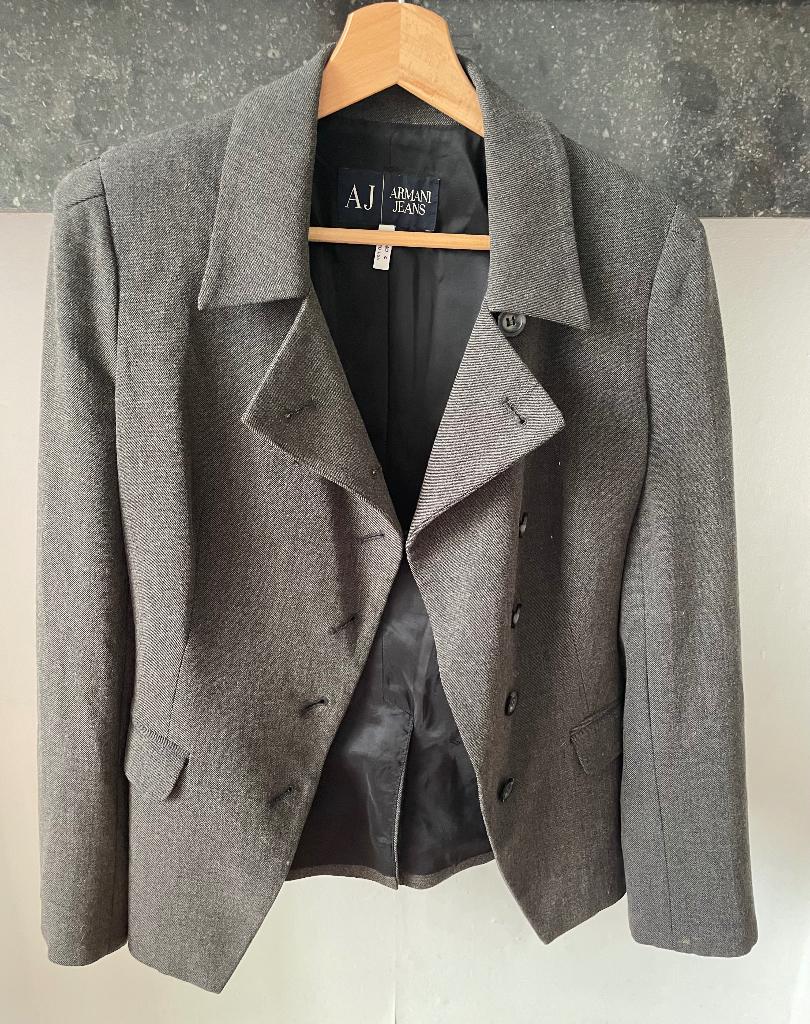 Klassieke getailleerde jas van Armani Jeans, Kleding | Dames, Jasjes, Kostuums en Pakken, Zo goed als nieuw, Maat 36 (S), Grijs