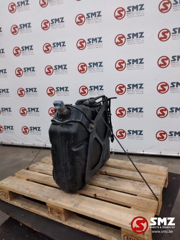 Occ AdBluetank 60L Mercedes Actros A9604702715, Auto-onderdelen, Vrachtwagen-onderdelen, Mercedes-Benz, Brandstofsystemen, Gebruikt