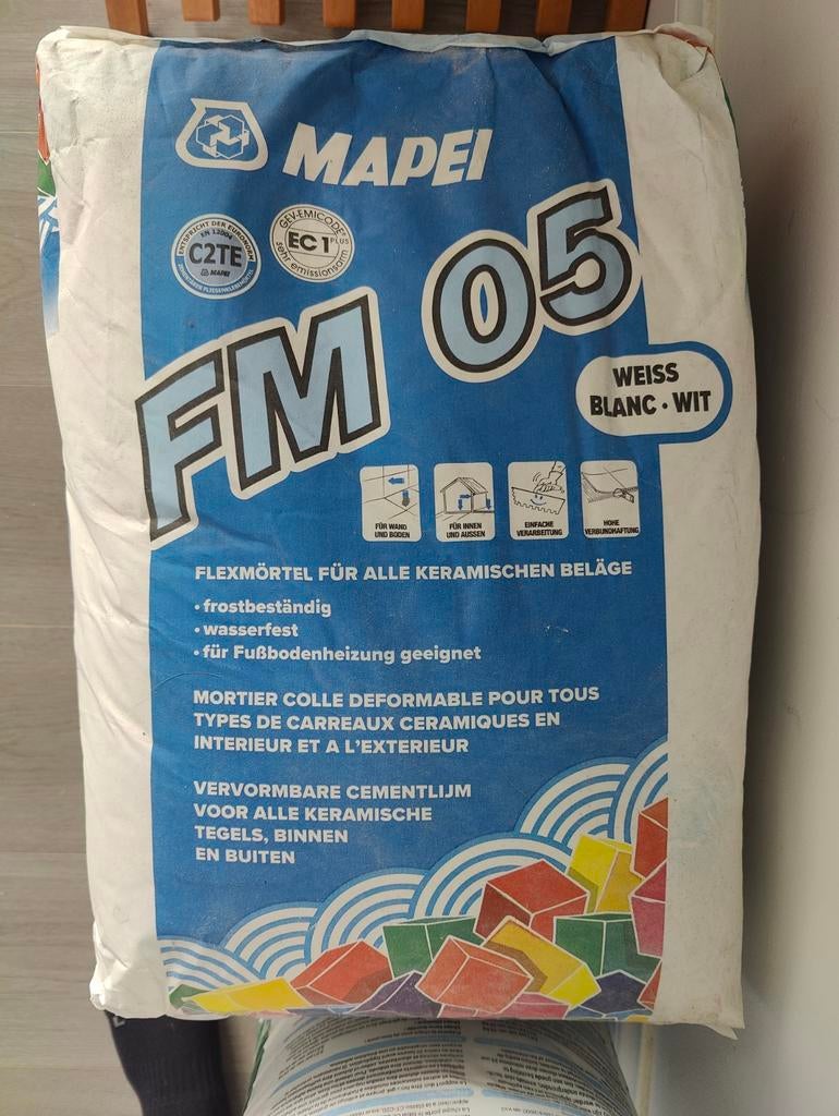 Zakken chape en cementlijm 25kg, Enlèvement