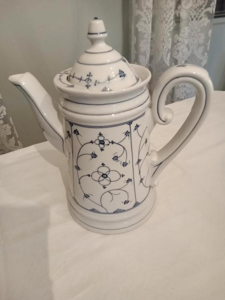 Oude grote koffiepot., Antiek en Kunst, Antiek | Servies los, Ophalen of Verzenden