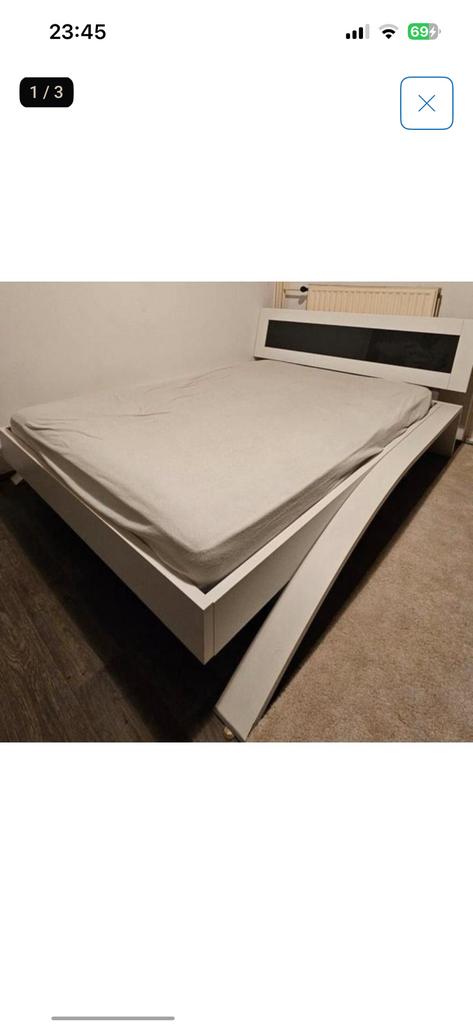 cadre de lit 140 x 200 cm, Enlèvement, Comme neuf