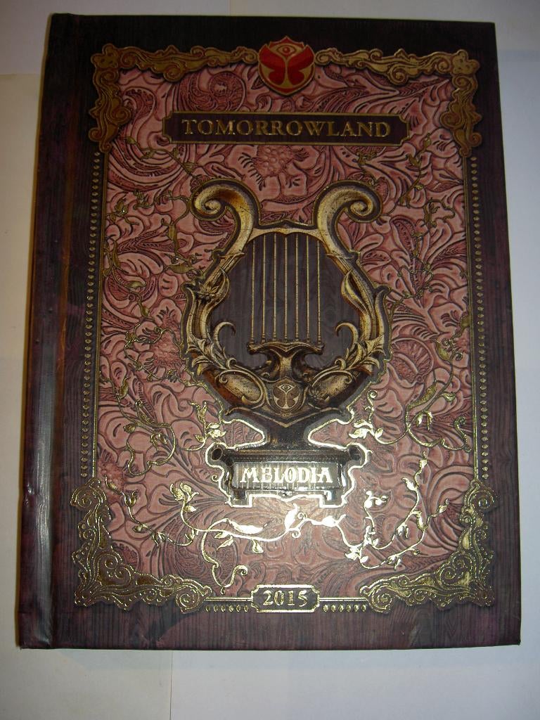 CD Tomorrowland 2015 - The Secret Kingdom Of Melodia, Cd's en Dvd's, Cd's | Dance en House, Gebruikt, Ophalen of Verzenden