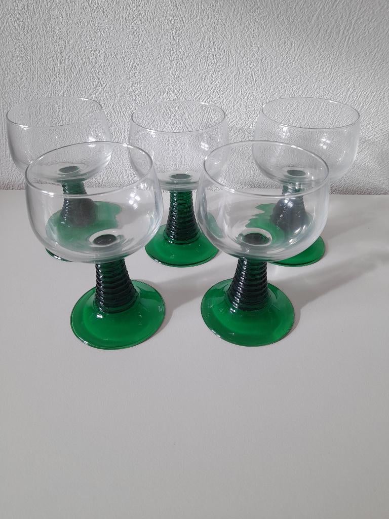 ensemble de 5 verres à vin allemands, Enlèvement ou Envoi, Comme neuf, Autres types