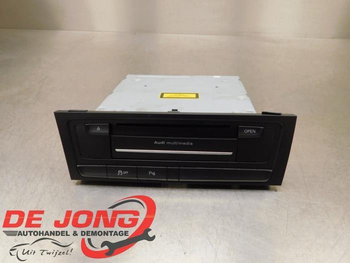 Lecteur CD d'un Audi A5, Autos : Pièces & Accessoires, Électronique & Câbles, Audi, Utilisé, 3 mois de garantie, Enlèvement ou Envoi