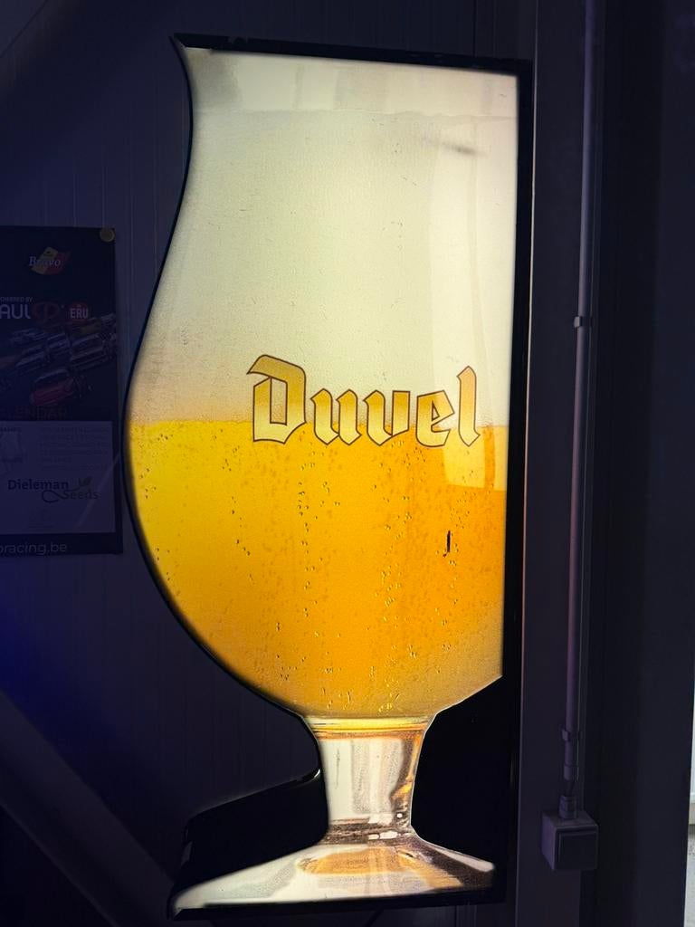 Mancave items lichtreclames biermerken duvel bmw monster, Verzamelen, Automerken, Motoren en Formule 1, Ophalen of Verzenden