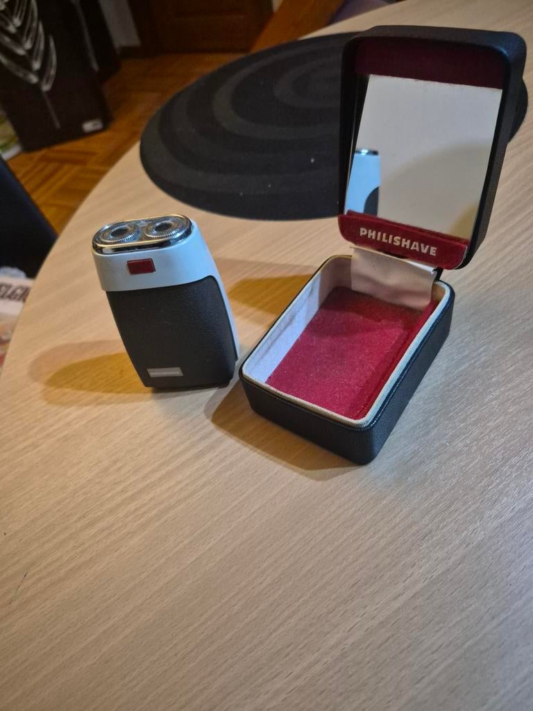 Vintage scheerapparaat Philishave HP1203 Philips 60s, Verzamelen, Overige Verzamelen, Ophalen of Verzenden