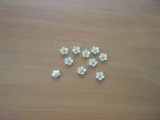 Lot 10 parelmoer witte bloemen centrale strasssteen 15 mm, Enlèvement ou Envoi