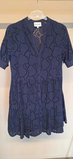 Blauw, broderie kleed. Maat 2., Maat 38/40 (M), Leo & Ugo, Blauw, Ophalen of Verzenden