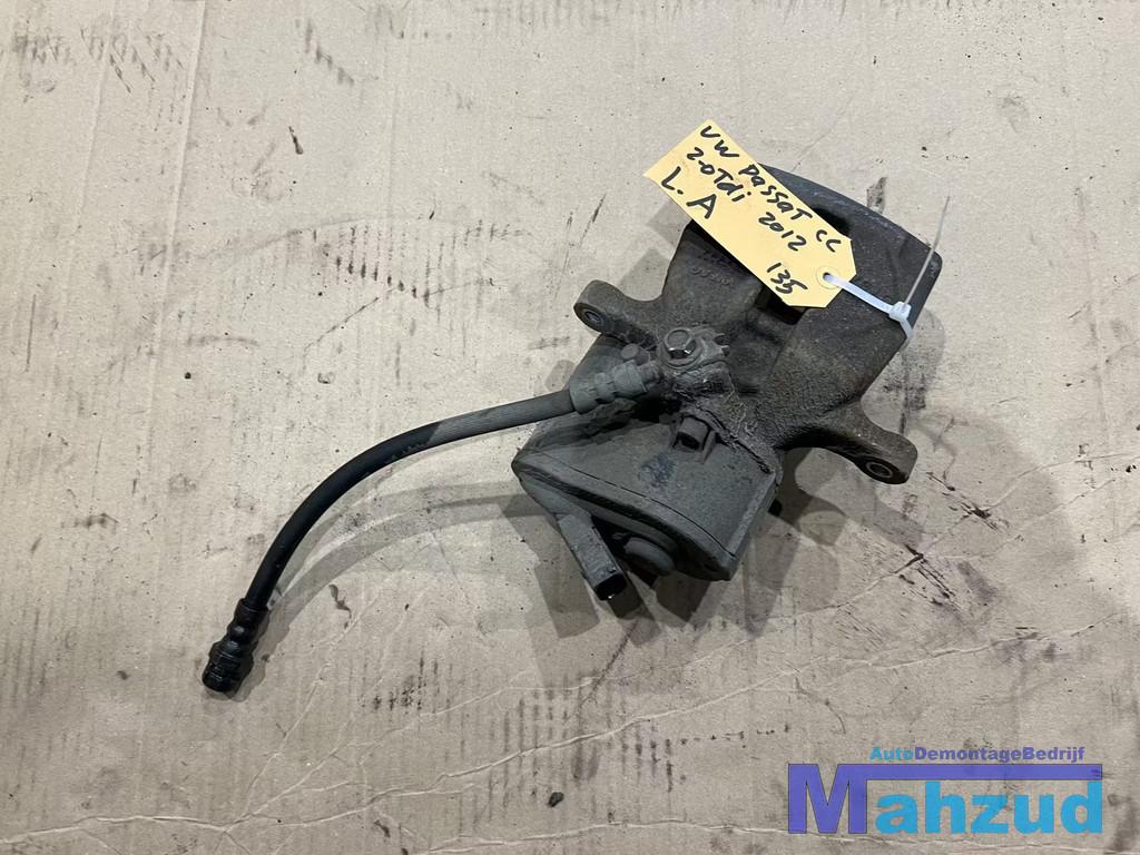 VW PASSAT CC Links achter remklauw elektrisch 2011-2016, Gebruikt, Volkswagen, Volkswagen AG, Vw@volkswagen.de