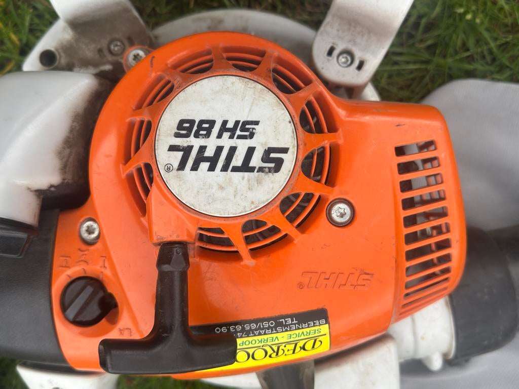 Stihl SH 86, bladzuiger en bladblazer, Ophalen, Zo goed als nieuw, Benzine
