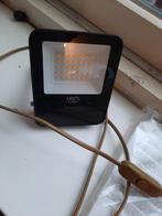 FludLight 20 000 lumens avec prise et interrupteur, Bricolage & Construction, Éclairage de chantier, Enlèvement ou Envoi, Comme neuf