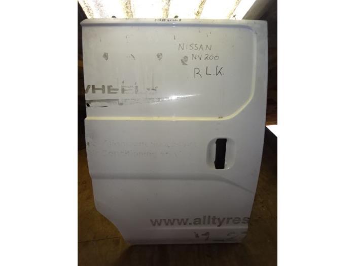 Porte coulissante droite d'un Nissan NV200 (QM1), Autos : Pièces & Accessoires, -, 3 mois de garantie, Utilisé, Porte