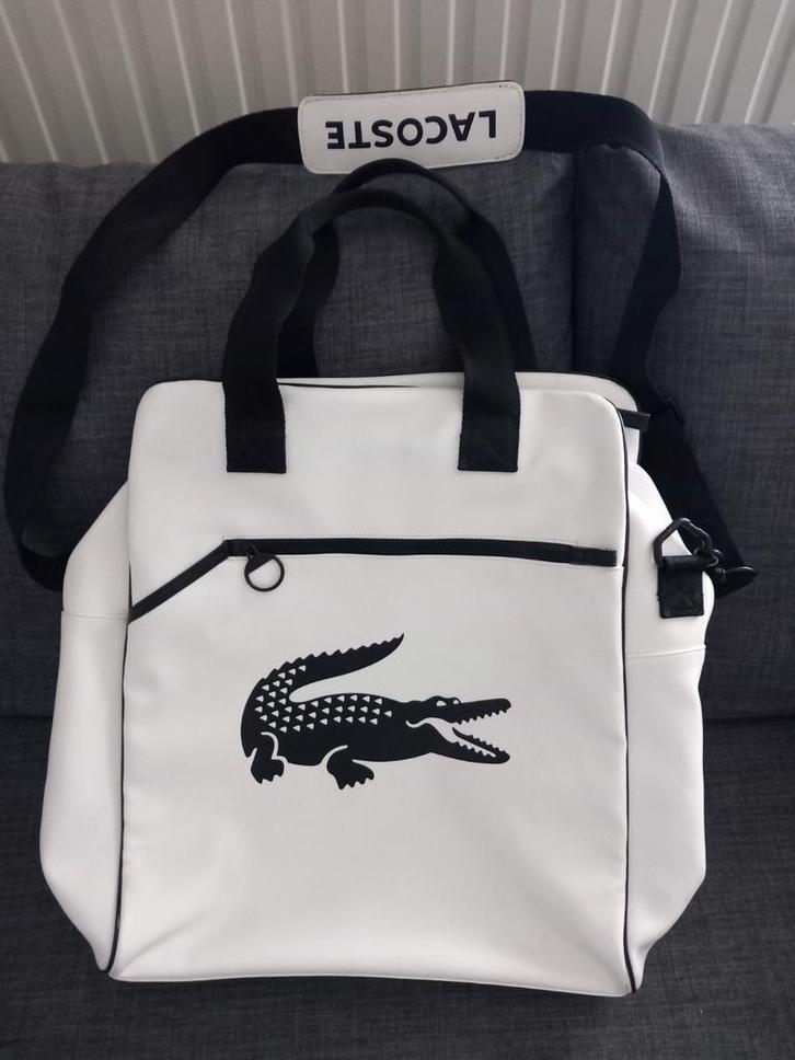 Sac LACOSTE. Nouveau, Bijoux, Sacs & Beauté, Sacs | Sacs à dos, Enlèvement ou Envoi