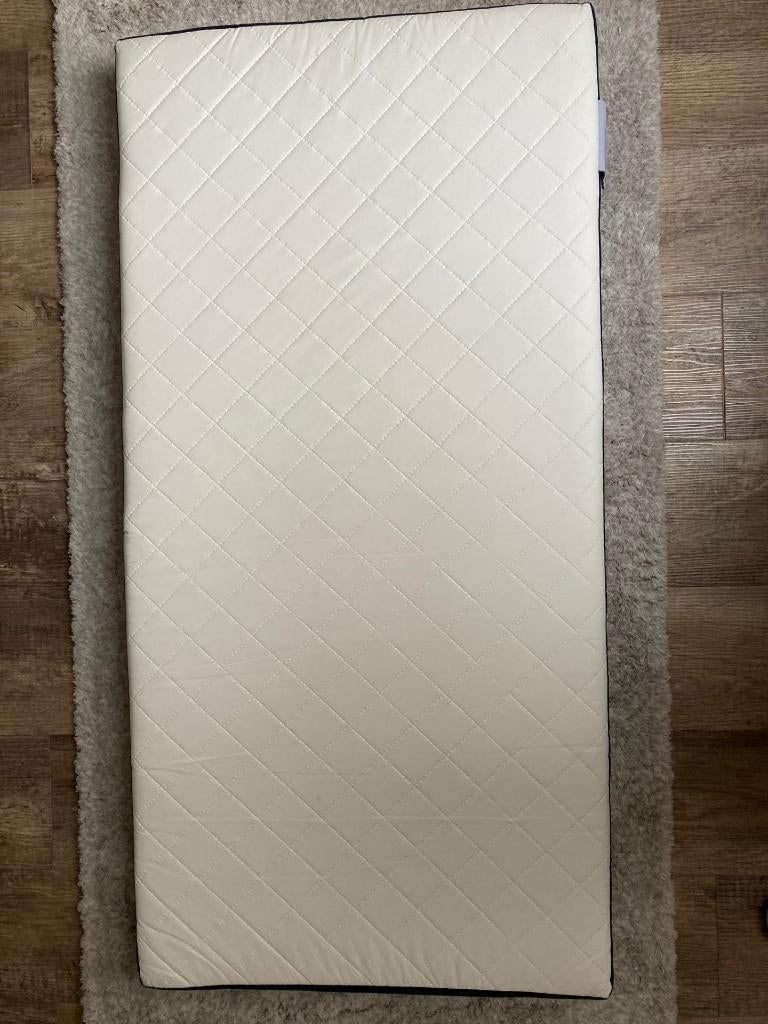 Matelas bébé Multicare 60x120cm antiallergique, Matelas, Moins de 70 cm, Comme neuf, Enlèvement