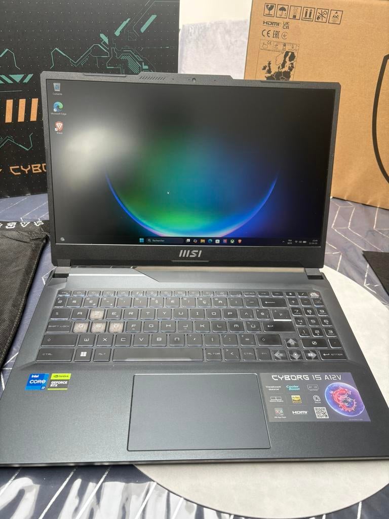 Pc portable MSI Cyborg 15 A12VE, Computers en Software, Windows Laptops, Ophalen, Met videokaart, Zo goed als nieuw, Gaming
