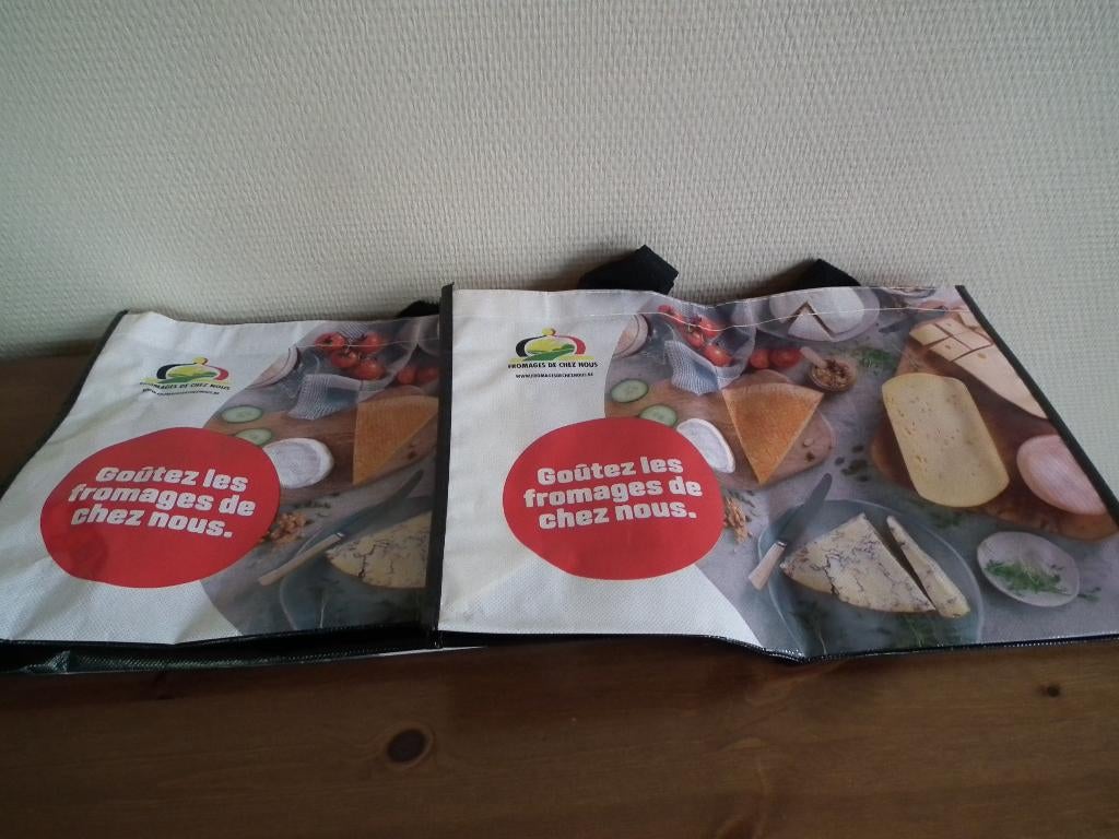 2 sacs de courses réutilisable. longueur 34 / hauteur 25 cm, Envoi, Comme neuf, Autres couleurs, Autres types