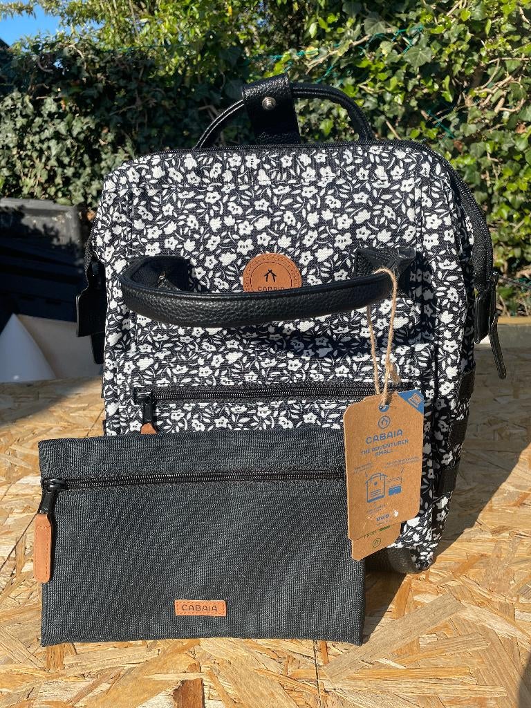 Sac à dos Cabaia medium, Neuf, Autres marques, 25 à 40 cm, 30 à 45 cm