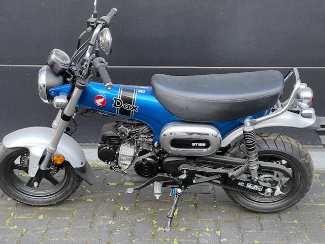 Honda dax 125cc, Fietsen en Brommers, Ophalen, Zo goed als nieuw
