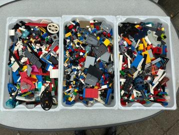Partij gebruikte lego 11,4 kg beschikbaar voor biedingen